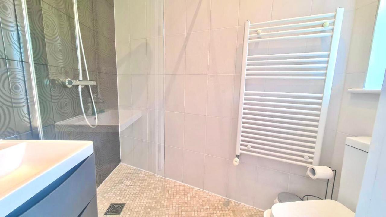 Hospedagem domiciliar Private In East Ham Londres